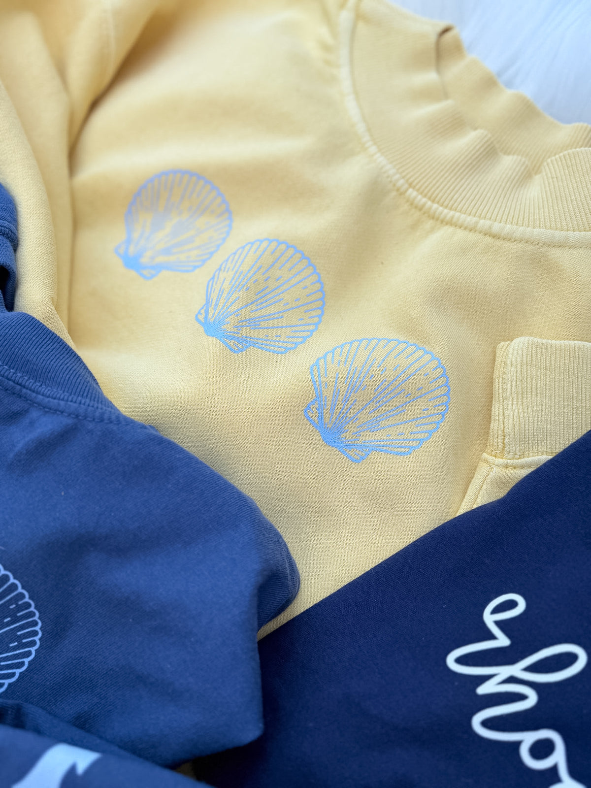 Shell Mockneck